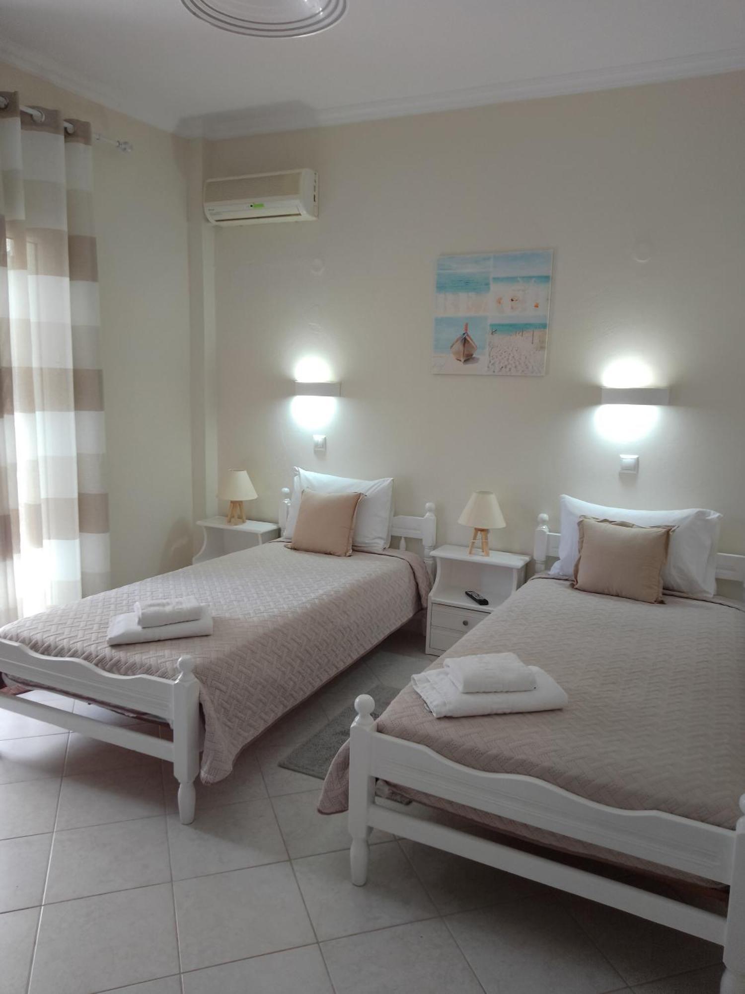 Vicky'S Guesthouse Kávos Dış mekan fotoğraf
